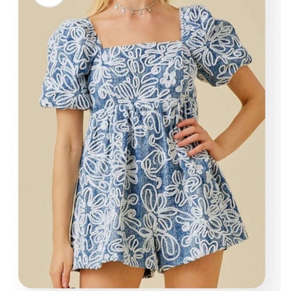 NWT Floral Velvet Denim Romper Size Medium Concert Brunch Cotton Chic